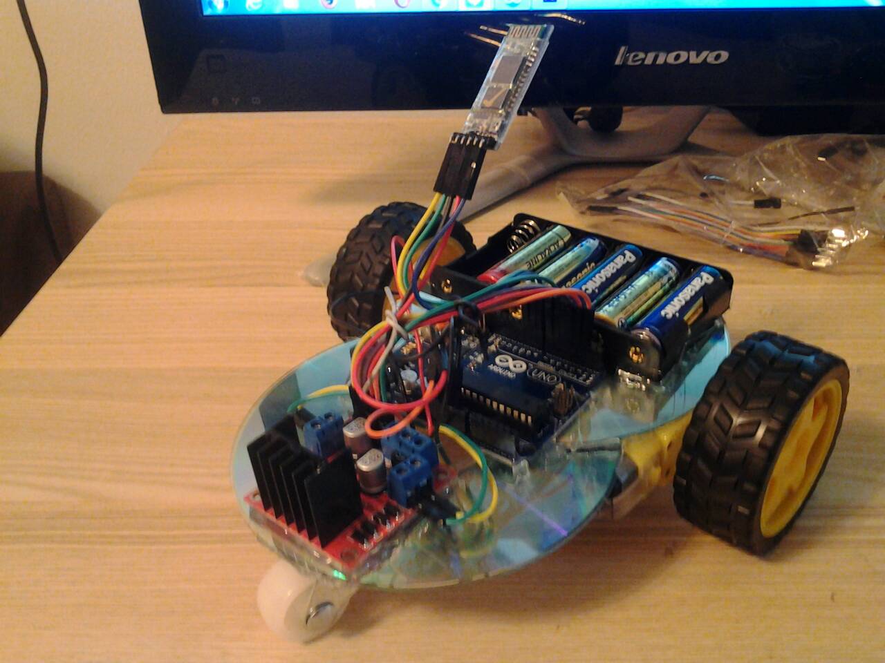 ประดิษฐ์รถบังคับจากแผ่นซีดี ควบคุมด้วยแอพแอนดรอยด์ - โรบอทสยาม อุปกรณ์หุ่นยนต์  Arduino : Inspired By Lnwshop.Com