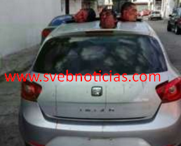 Dejan tres cabezas arriba de un auto en colonia Progreso de Acapulco Guerrero