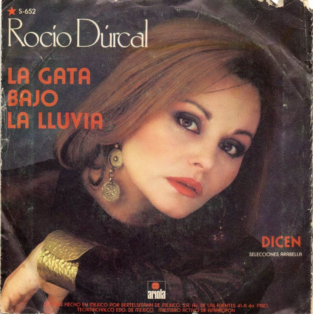 Romántica ROCÍO DÙRCAL Romántica ROCÍO DÙRCAL