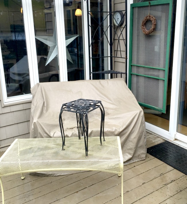Painting Outdoor Furniture in Beautiful Blue