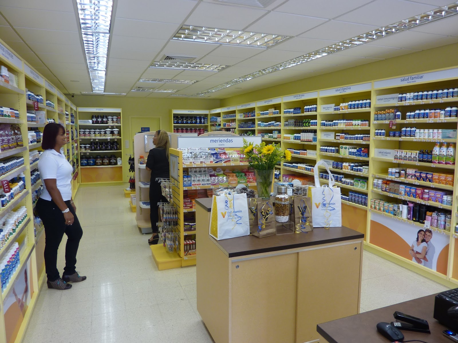 RUNNING IN PANAMA THE VITAMIN SHOPPE