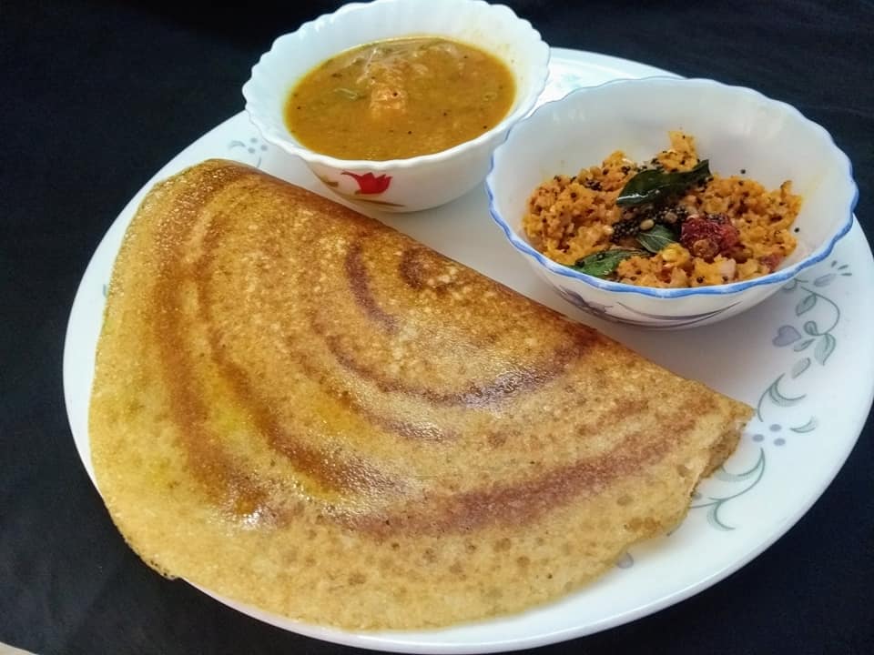 Crispy Masala dosa with onion chutney