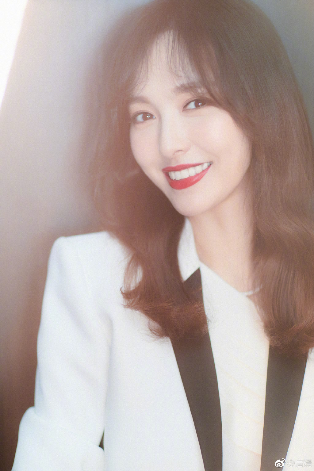 Tang Yan and Luo Jin's Hospital Visit Spark Pregnancy Rumours | DramaPanda