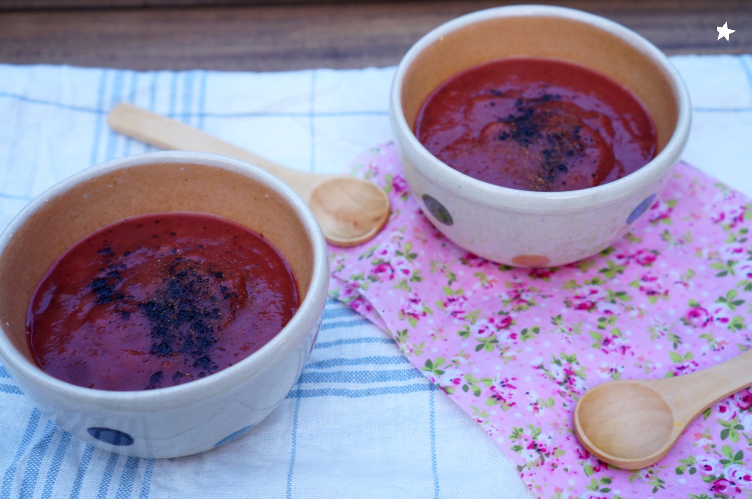 Farine d'étoiles On a cueilli plein de quetsches, on en fait quoi