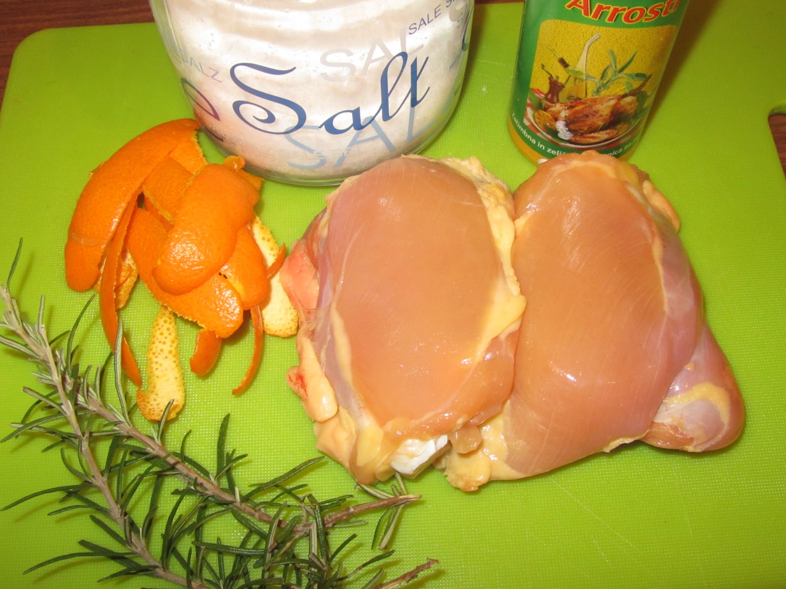 Cook a bit..or a bit of a cook Chicken thighs with Orange Sauce