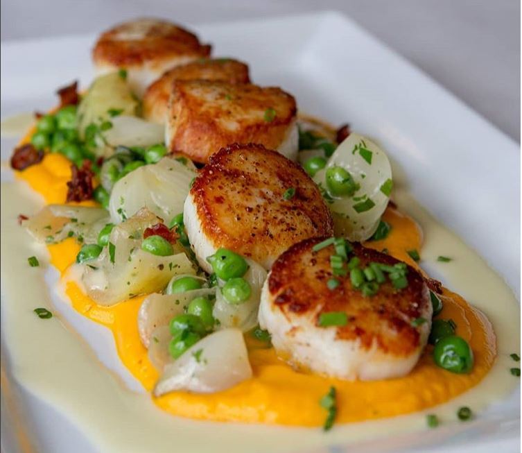 Home Place Liv’s Oyster Bar in Old Saybrook CT