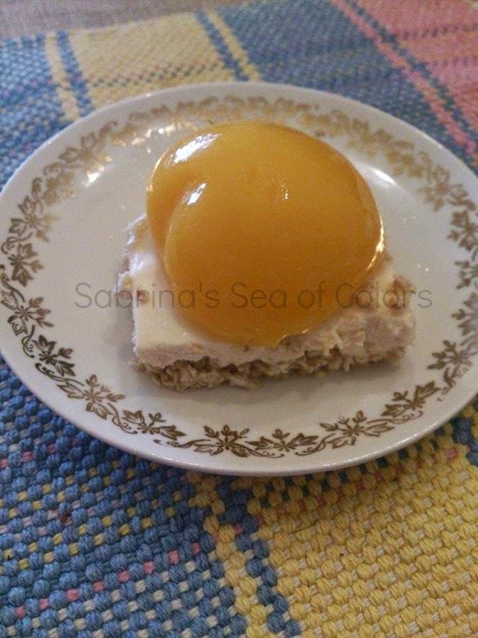 Crema de queso y frutas con base de avena