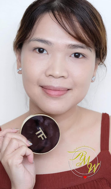 a photo of Tom Ford Traceless Touch Foundation Satin-Matte Cushion Compact Review