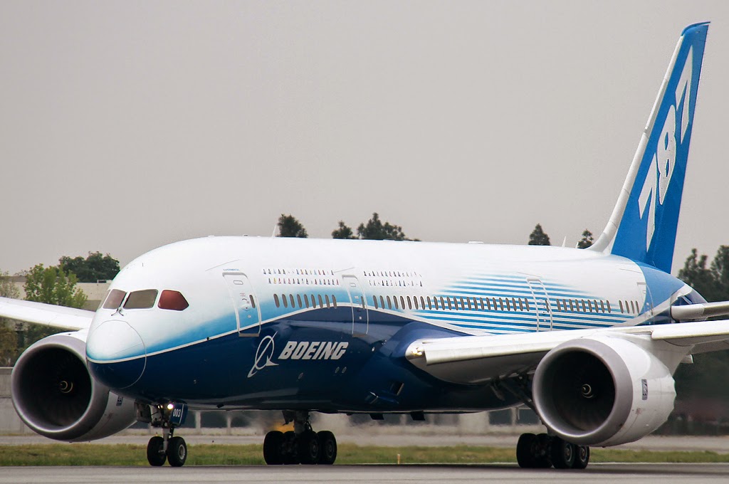 Aero Pacific Flightlines: Boeing donates third 787-8 N787BX to the ...