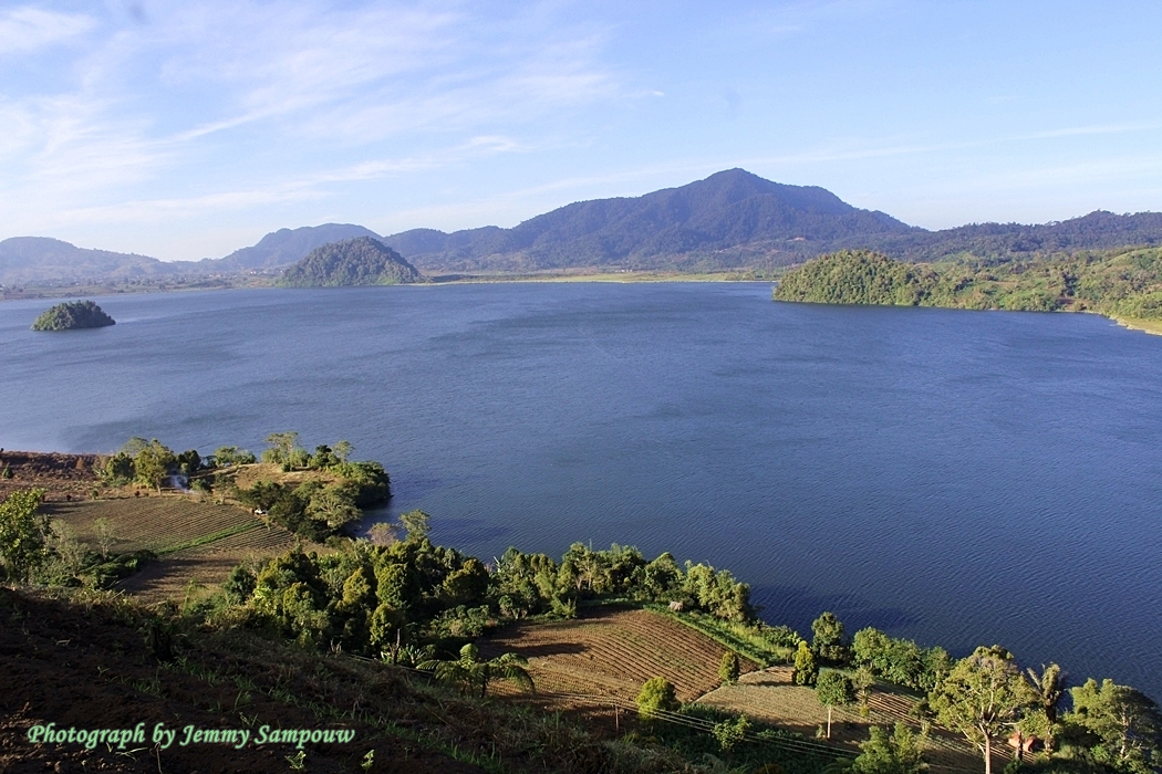 Pesona Alam dan Satwa Liar: Danau Moat