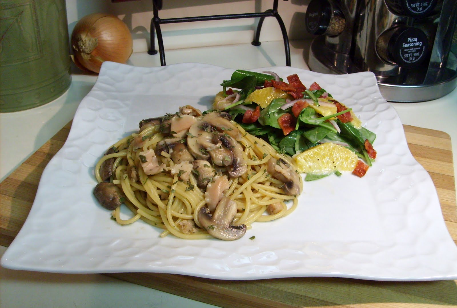 The Open Pantry Mushroom and Clam Spaghetti