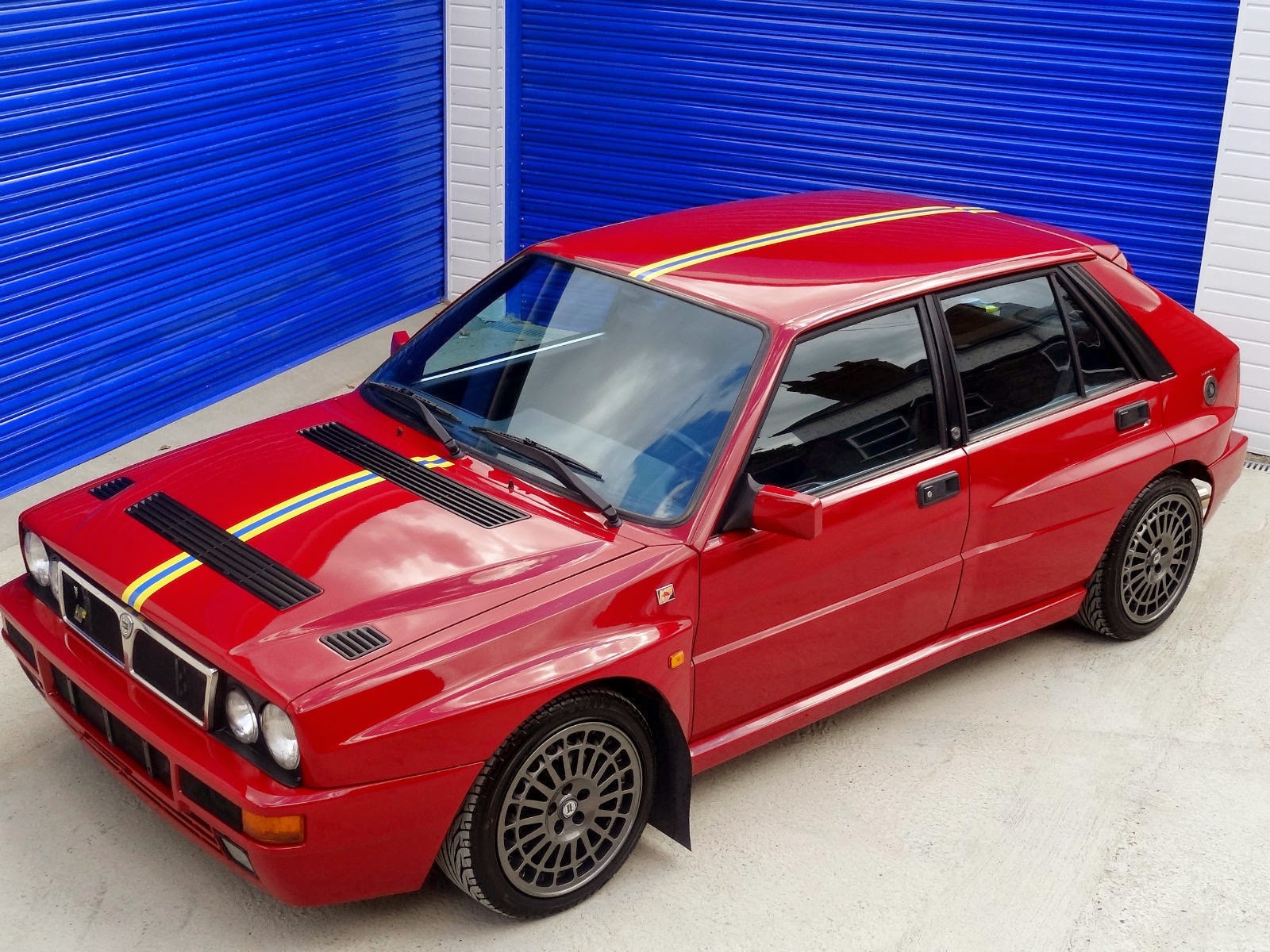 Lancia Delta HF integrale салон