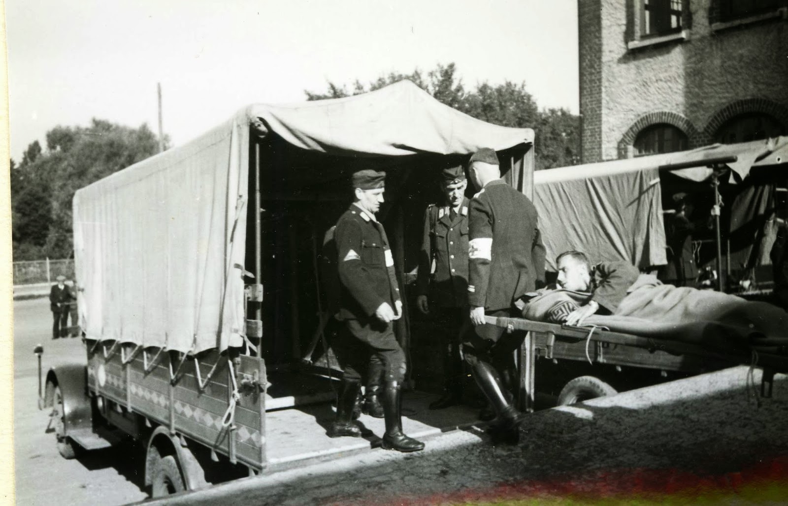 BILDERTANZ: 1945: Ein Lazarettzug in Reutlingen
