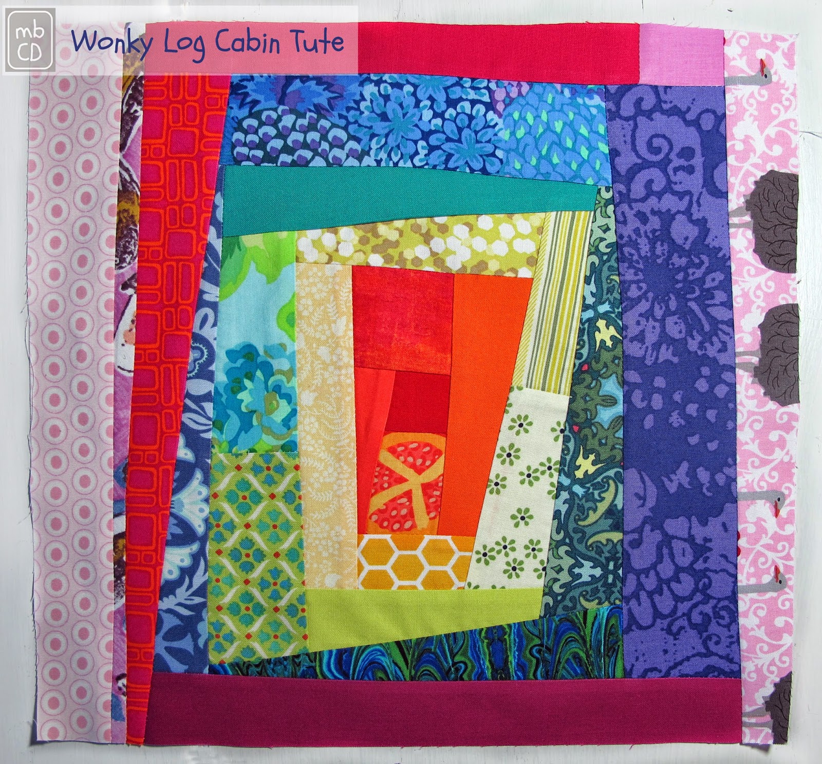Wonky-Log-Cabin-Block-Tute