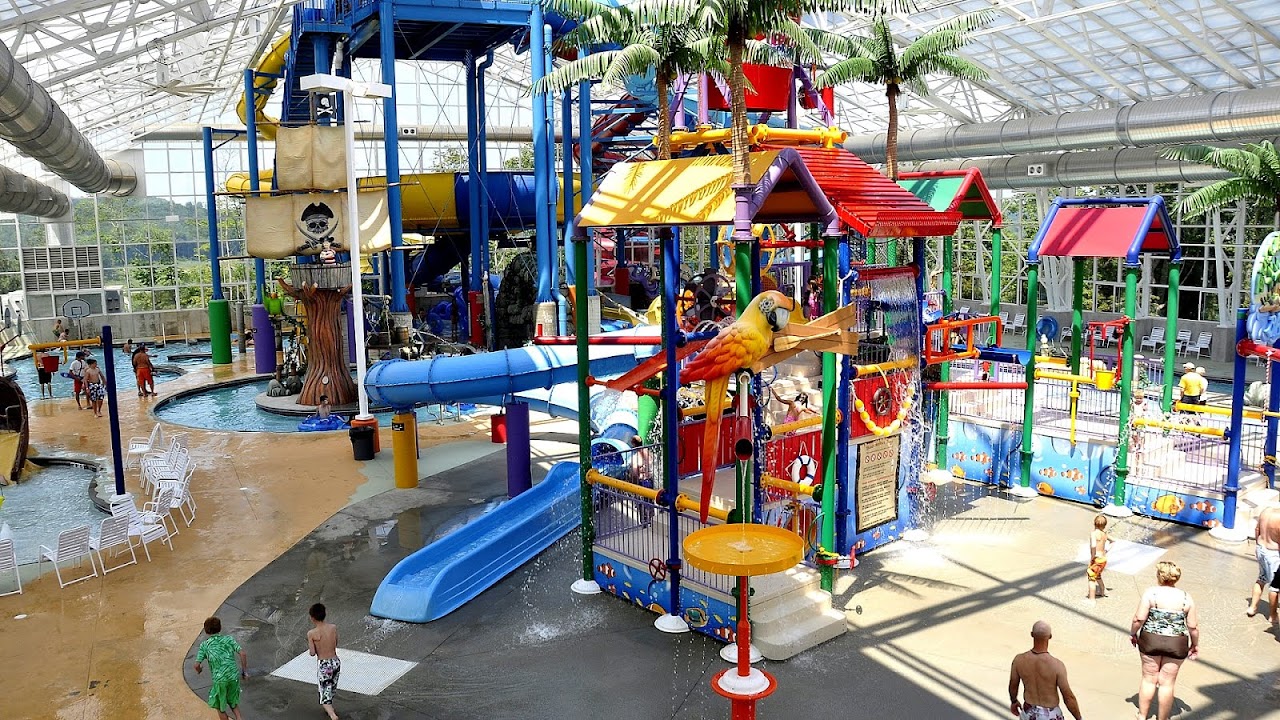 Six Flags Great Escape Lodge & Indoor Waterpark Trip to Park