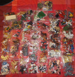 Contribution, Donations, How They Come In, Job Lot, Mixed Lot, Mixed Playthings, Mixed Toys, Show Plunder, Show Reports, Small Scale World, smallscaleworld.blogspot.com, 3 Temporary Sorting Of Jims Lot DSCN9794