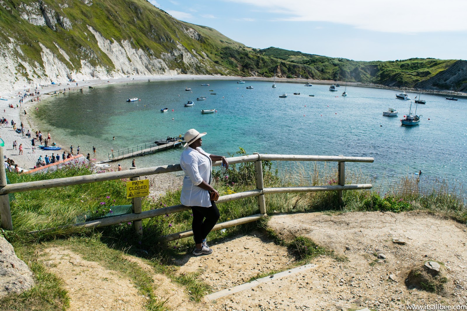 Lulworth Cove and Durdle Door Exploreing | Beach Cove, Accommodation and Parking