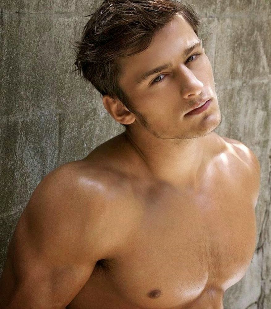 Bryant Wood model Fitness