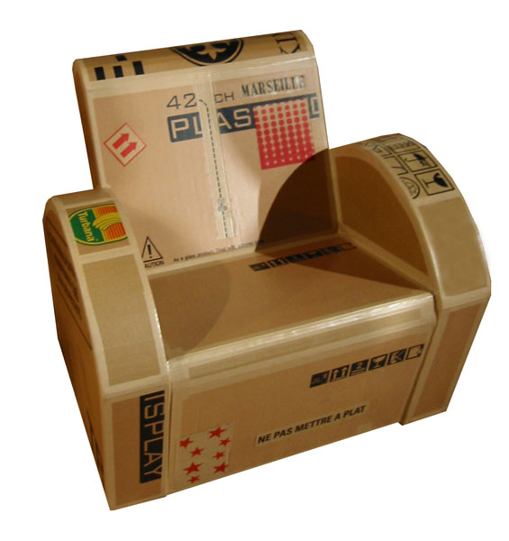 miss-vz-fauteuil-club-carton.jpg