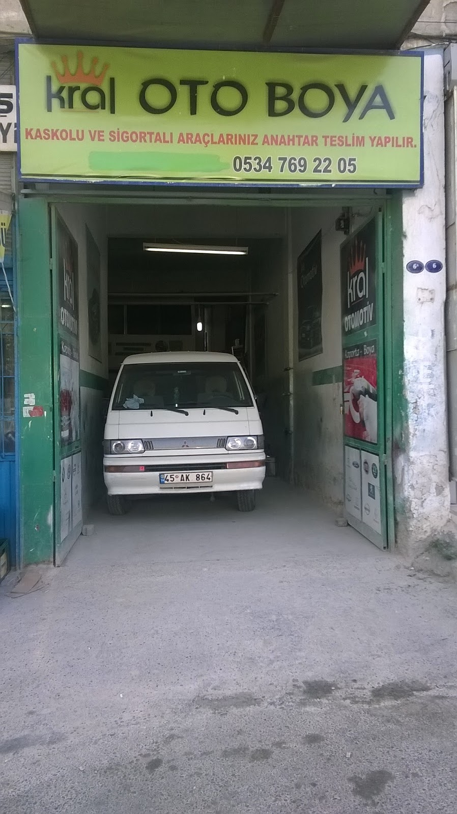 İZMİR ORJİNAL OTO BOYA KAPORTA BOYASIZ OTO GÖÇÜK DÜZELTME FİRMASI KRAL