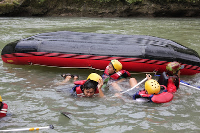 Rafting Alias Arung Jeram Di Sungai Elo, Rasakan Sensasinya