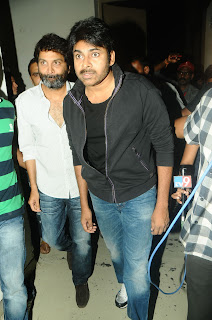 Pawan Kalyan at Julayi Audio Function [Cinema Pukarlu]