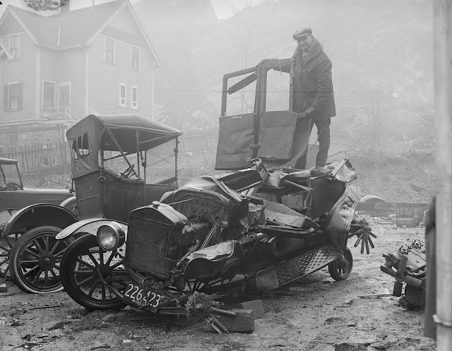 حوادث السيارات عام 1930