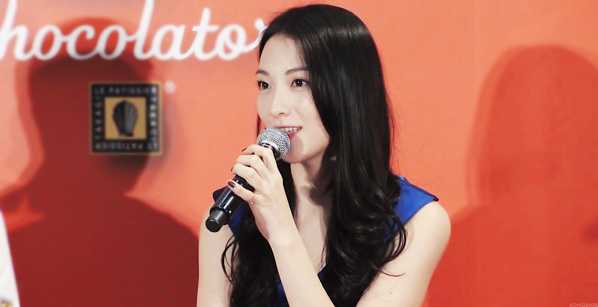 첫 단독 CF 찍은 강지영 | 인스티즈