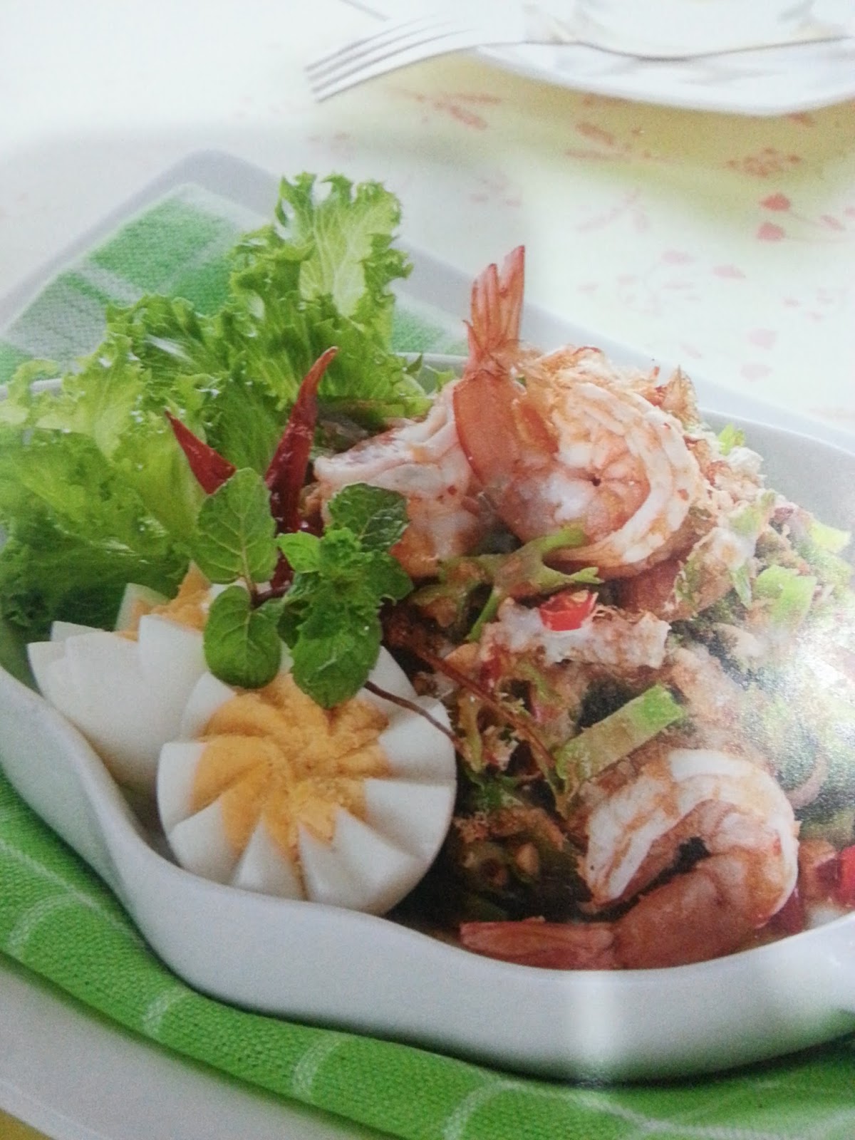 Culinary Spicy wing bean salad with prawns by Samantha Loo