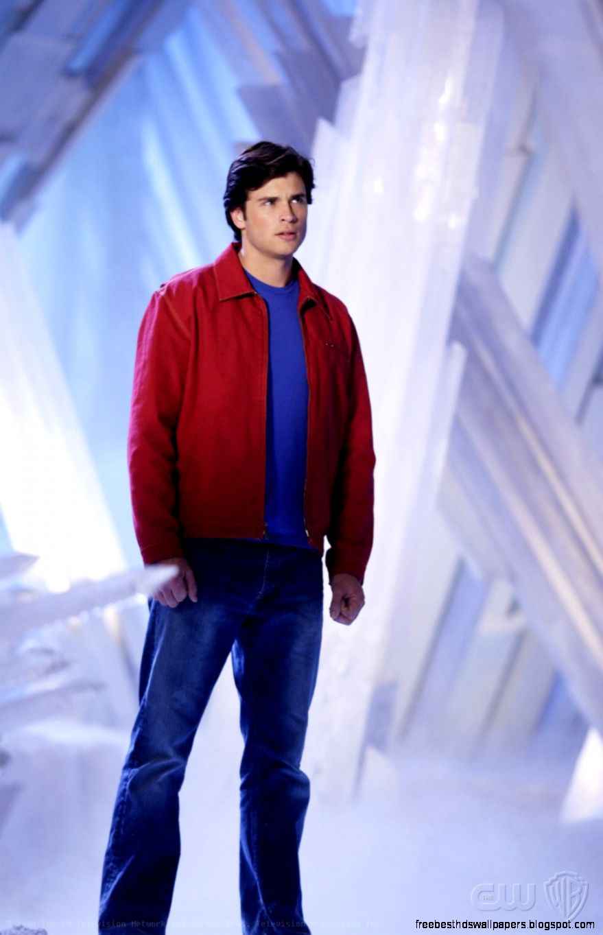 Tom Welling as Clark Kent attire   Album on Imgur