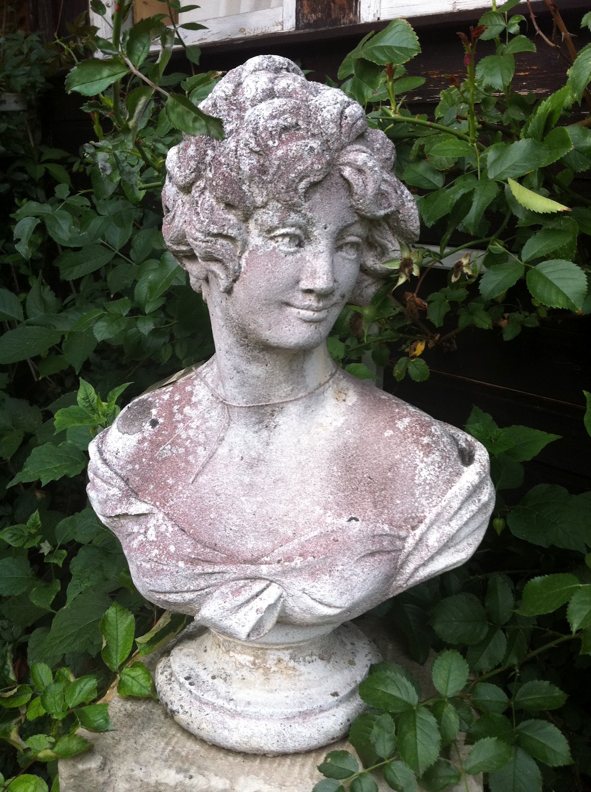 CottageDrübeck Romantische GartenIdylle mit Sandsteinfiguren