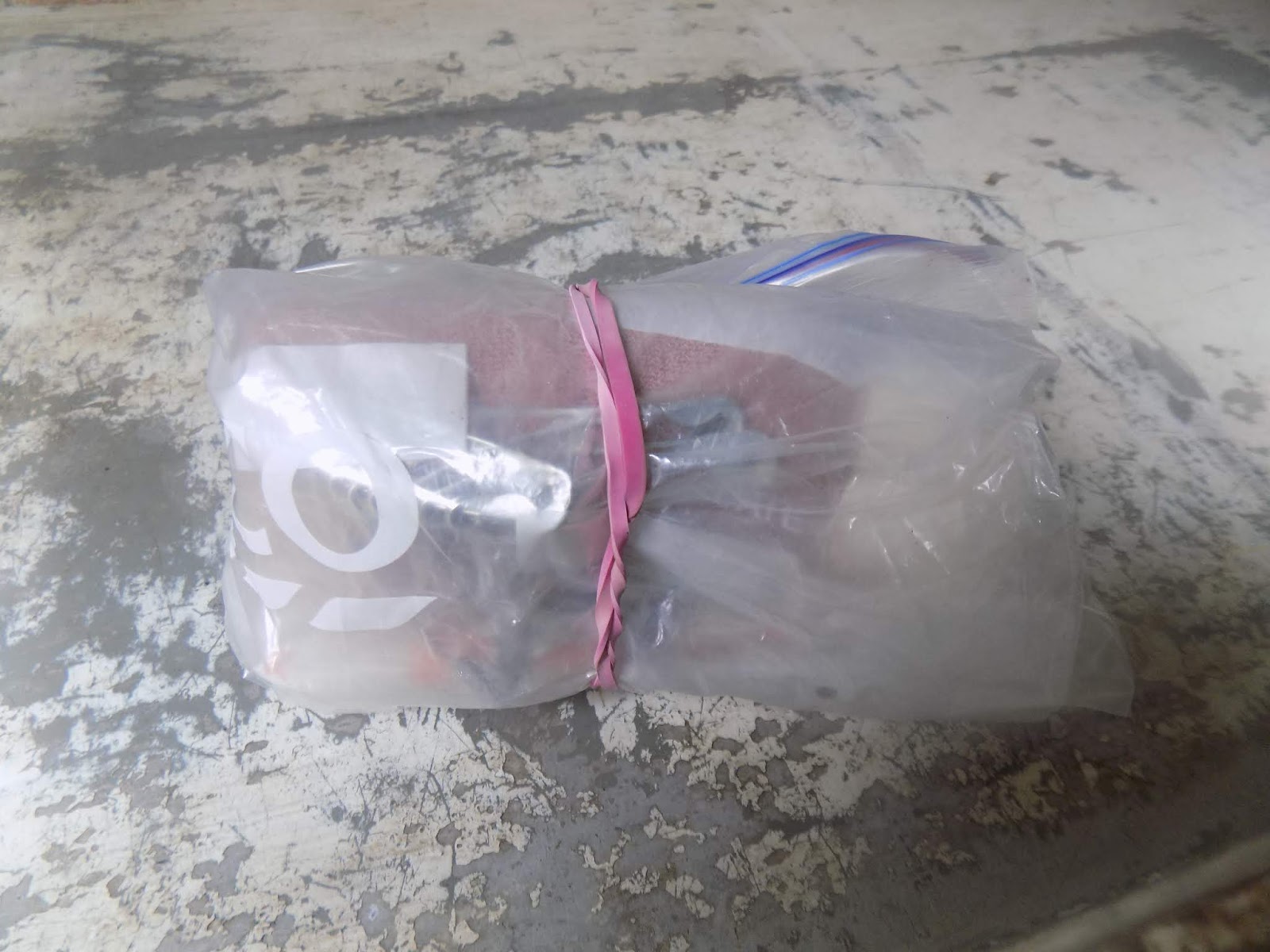 Outdoors Ireland Mini First Aid Kit (Out Of Bag, First Aid Done, Back