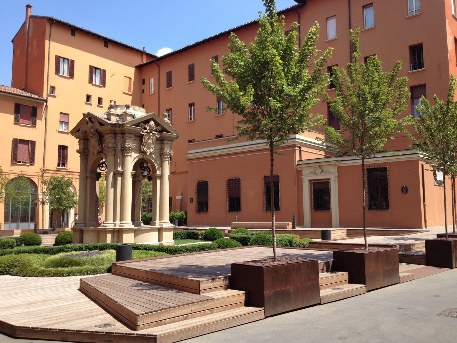 Retroment of Baron and Baroness Von D'Lucci Bononia Docet (Bologna