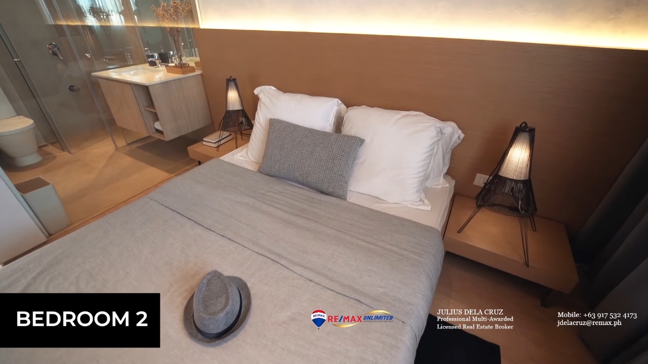 20 Photos vs. The Enclave Alabang Modern Design Model House Tour - Luxury Home & Interior Design Video Tour 20 Photos vs. The Enclave Alabang Modern Design Model House Tour - Luxury Home & Interior Design Video Tour