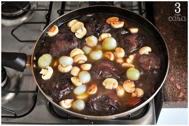 foto passo a passo coq au vin