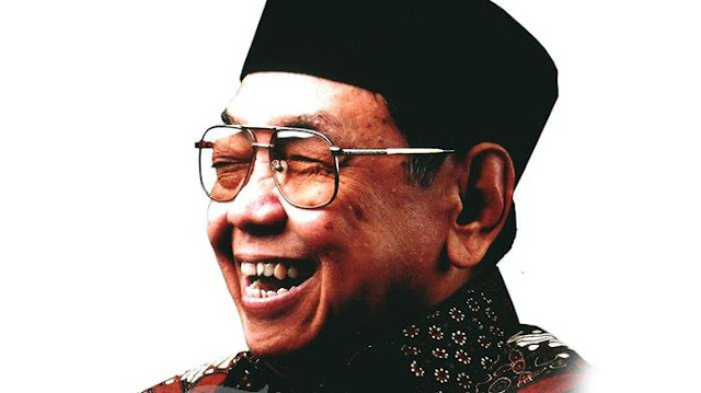 Gusdur : Mungkinkah Presiden Indonesia Adalah Orang Non Muslim ?