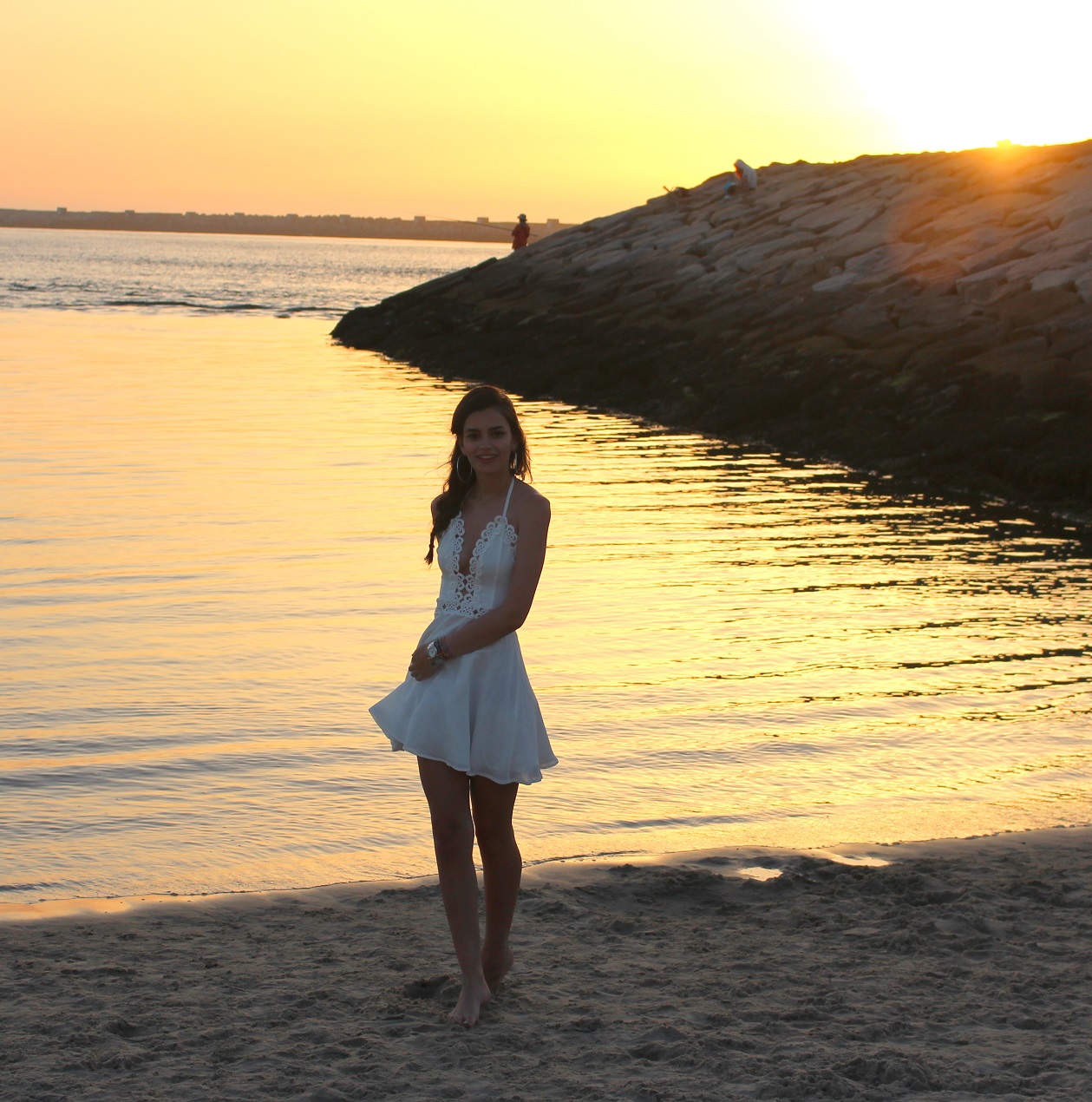 peexo fashion blogger wearing missguided dress sunset
