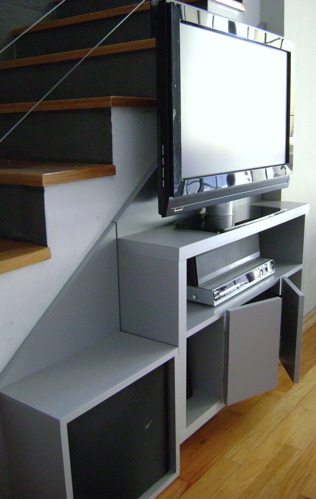 DelDiseño Bajo Escalera