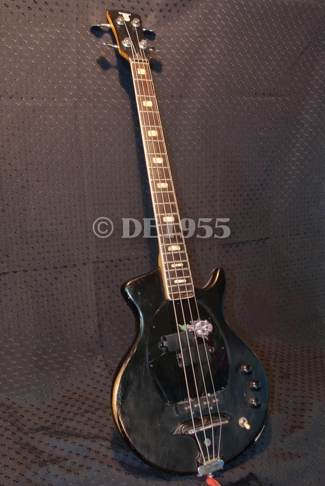 VENTAS DE1955 Antiguo Bajo Les Paul Jazz Precision Escala Corta VENDIDO