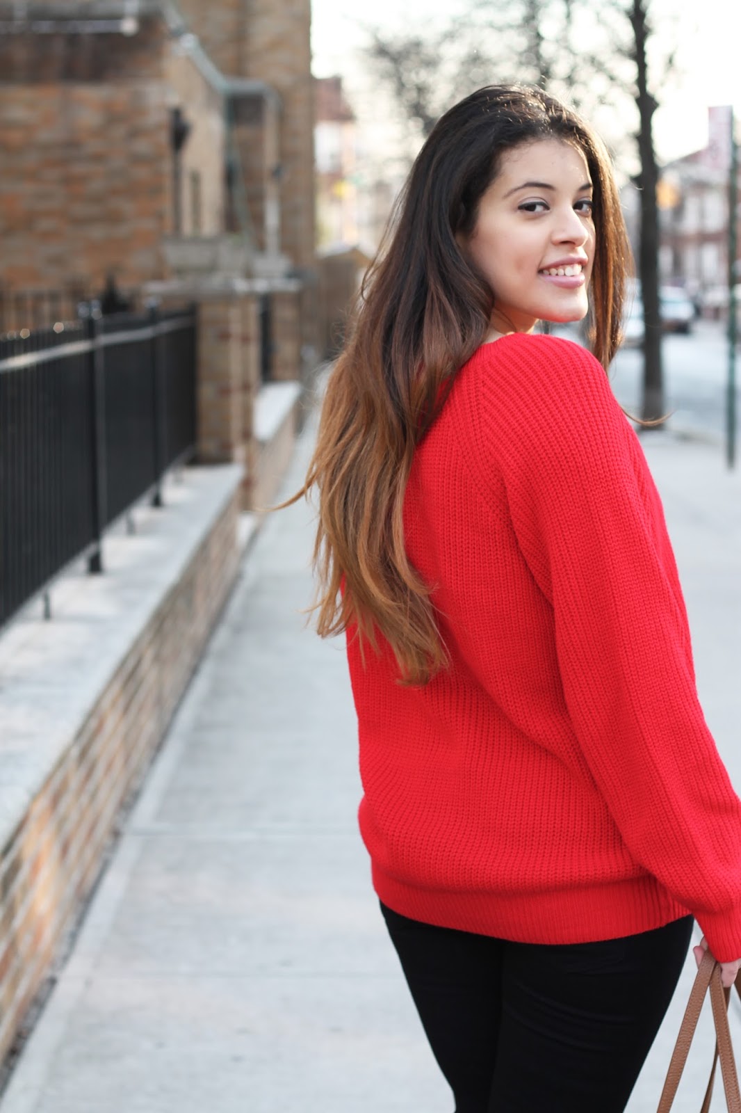 Valentines day, valentines day look, red, red sweater, black skinny jeans, tory burch, word wood watch, booties, macys, zaful, oversized sweater, knit sweater, casual look, winter style, winter, love, personal style, 
