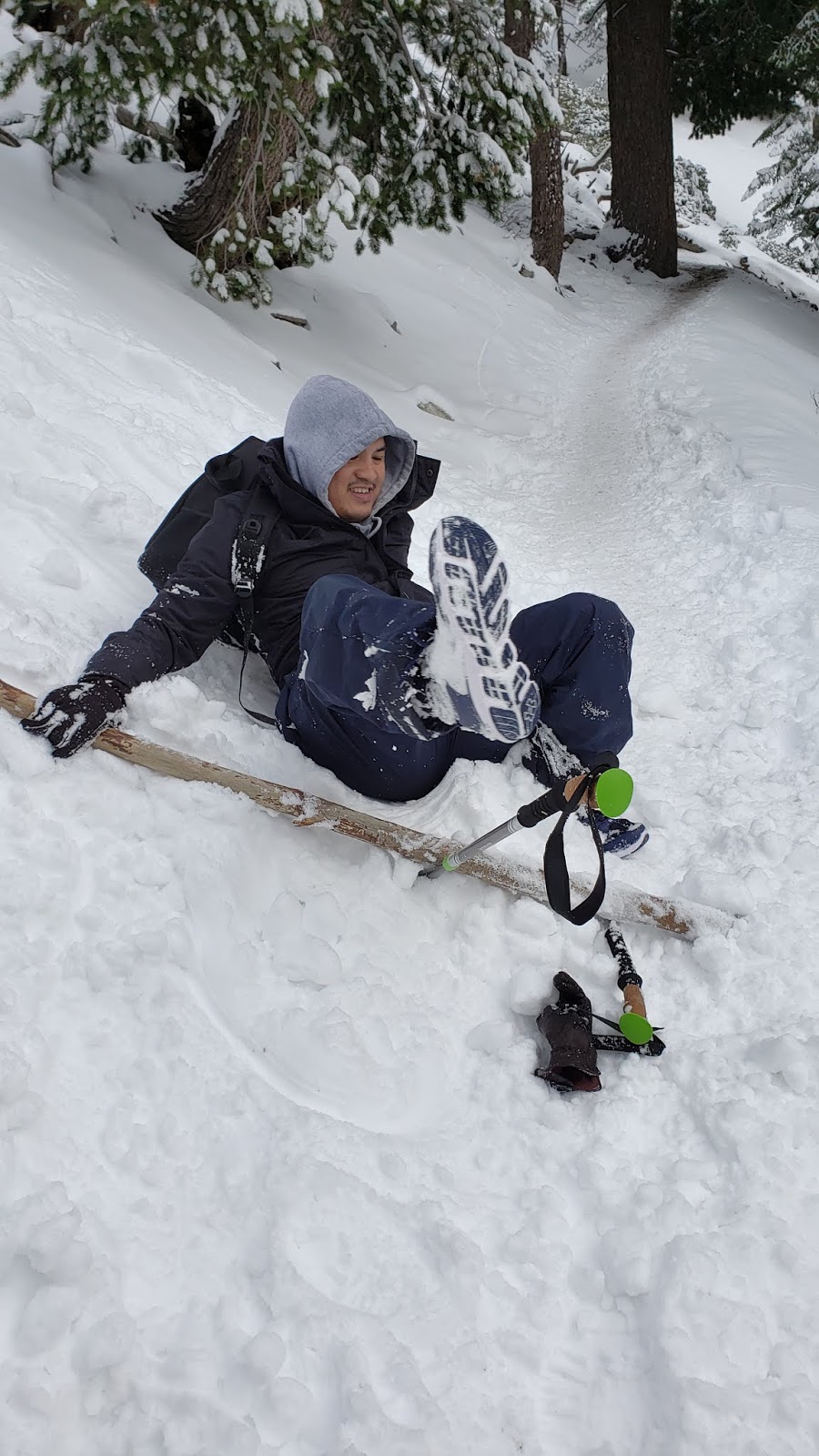 EXPLORER, ADVENTURE, AND HIKER Icehouse Canyon to Icehouse Saddle in