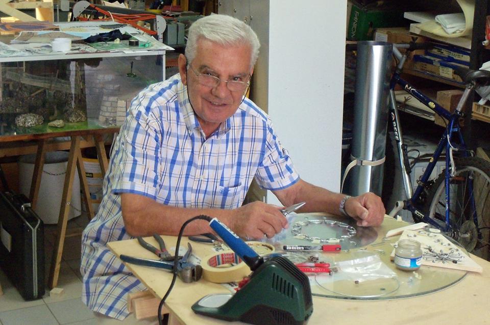 Vasto Gallery Emilio Santoro, l’artista del filo d’acciaio.