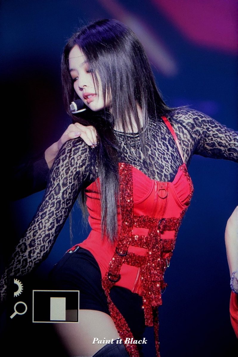 BLACKPINK Jennie Stuns With Provocative Stage Outfit! - Bias Wrecker - KPOP  News