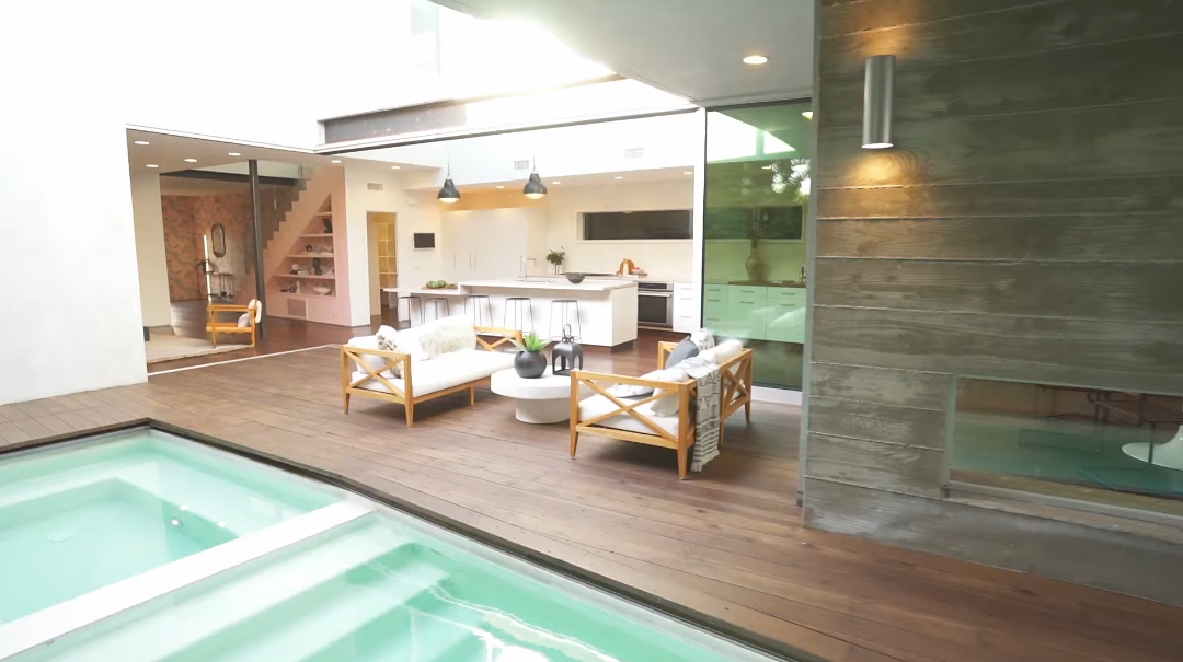 41 Interior Design Photos vs. 720 Indiana Ave, Venice, CA Luxury Home Tour