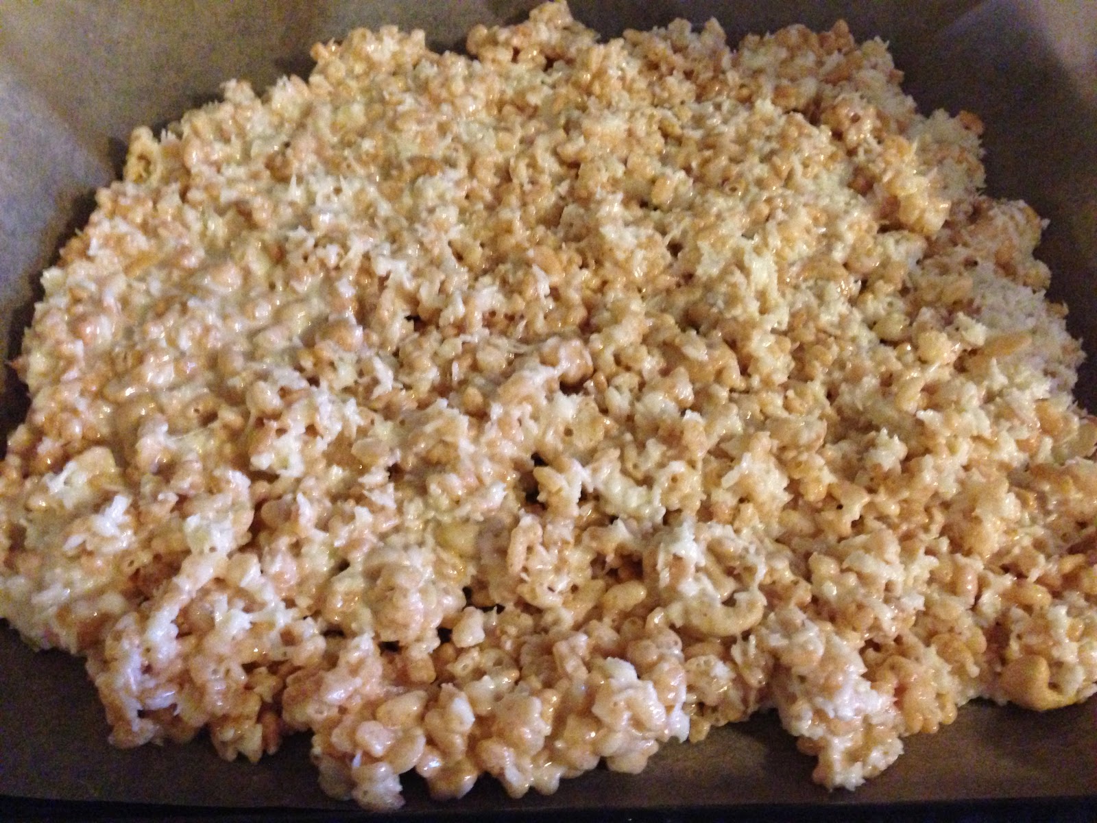 Sarah Adolfsson Rice Krispie treats med cashews