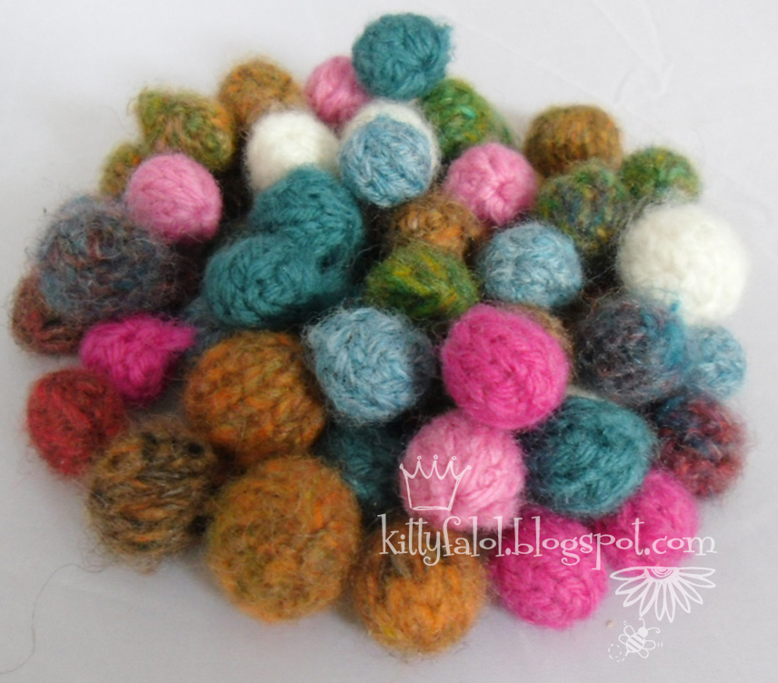 Felting knitted beads in a food mixer Craft me Happy! Felting