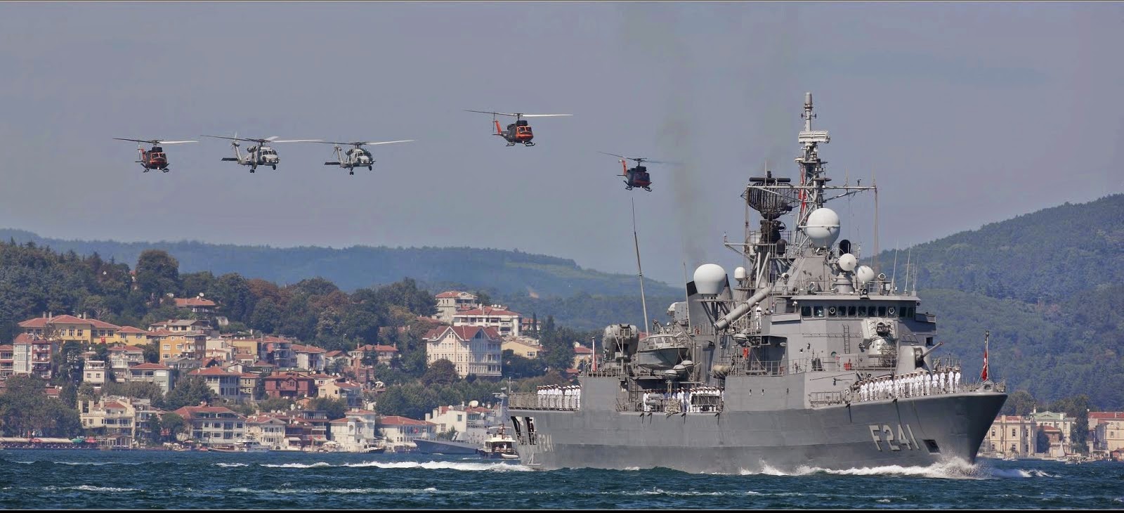 Οι τούρκοι στρατηγοί προκαλούν πέρα από τα όρια στο Αιγαίο