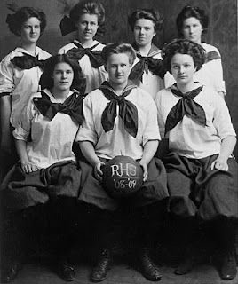 RHS Women's Basketball Team, 1909 theridgewoodblog.net