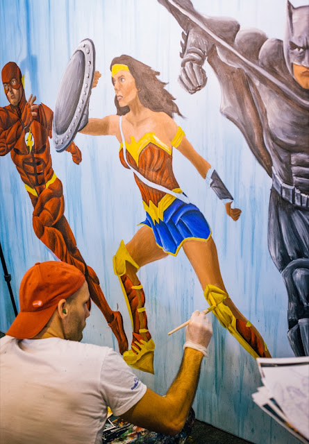  Ben Heine Art for Justice League Movie Release -- Warner Bros Belgium - Live Performance - Facts Comic Con - Kinepolis Exhibition 2017