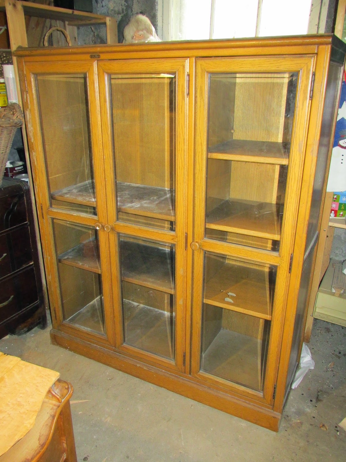 Repurpose/Refinishing projects Bookcase Reno